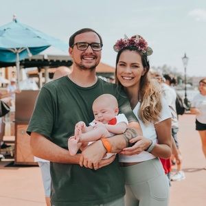 Meet your Posher, Adriana